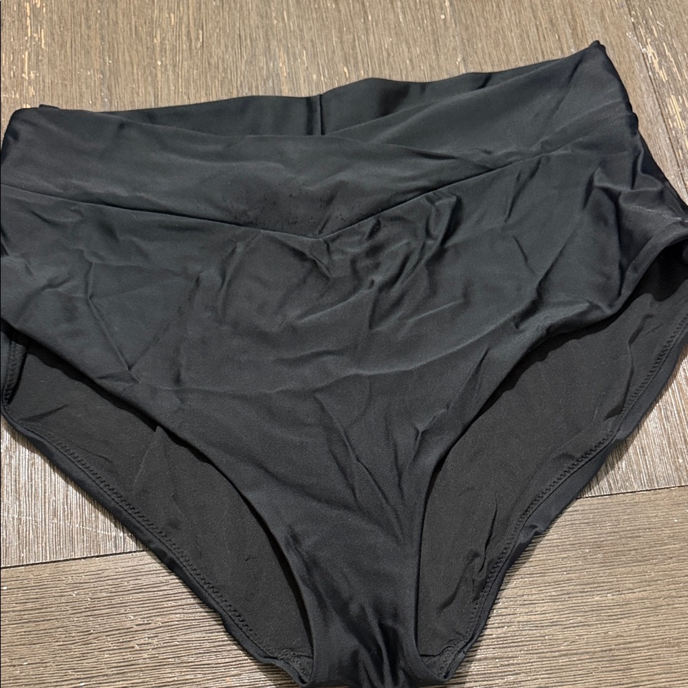 Aerie cross over waist bikini bottom